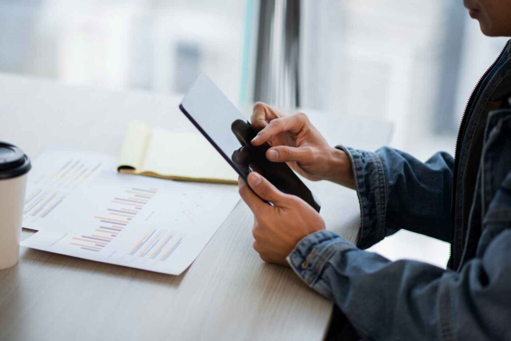 Digital Banking App Failure During Peak Transaction Period Case Study